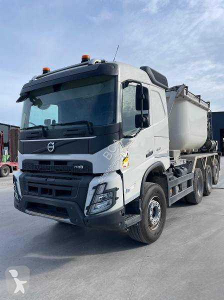 شاحنة Volvo