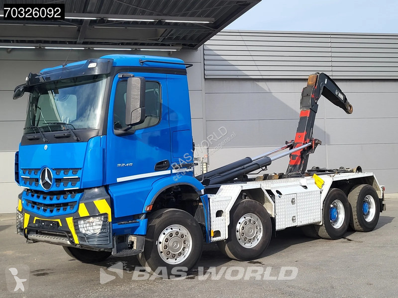 شاحنة Mercedes 3245 8X4 HIAB XR26Z56...