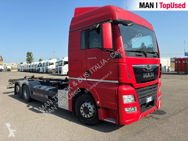 Vrachtwagen MAN TGX 26.470 6X2-4 LL