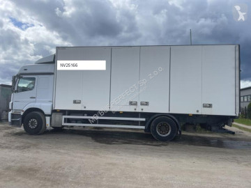 Camion fourgon Mercedes