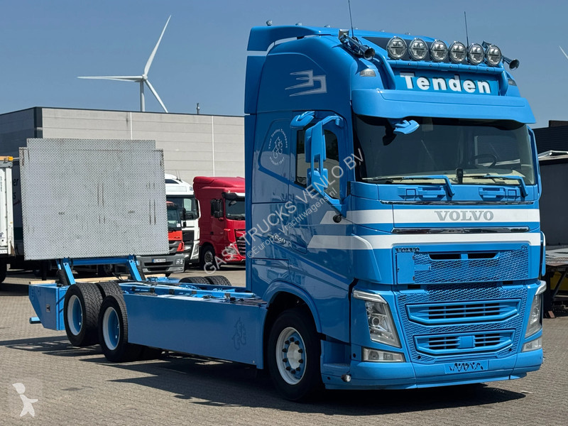 شاحنة Volvo 540 6x2 Chassis Retarder WB 4.80...