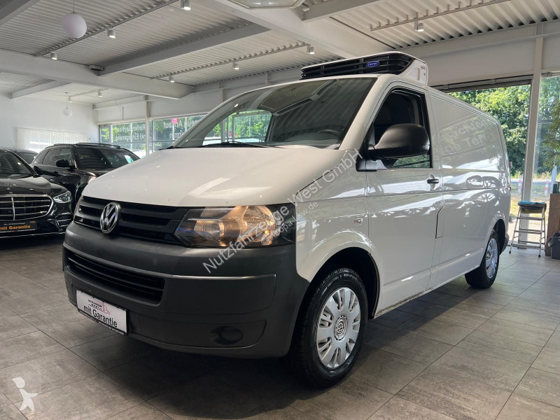 عربة نفعية Volkswagen T5 Kühlkasten Tiefkühlung...