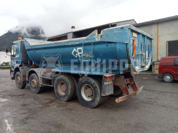 Camión volquete Iveco
