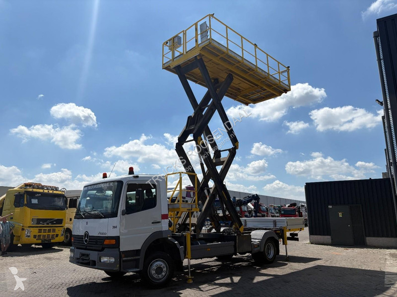 Camion Mercedes 1318 + 10 METER HEIGHT +...