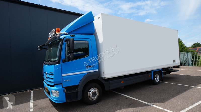 شاحنة Mercedes 1224 frigo truck meat hooksystem...