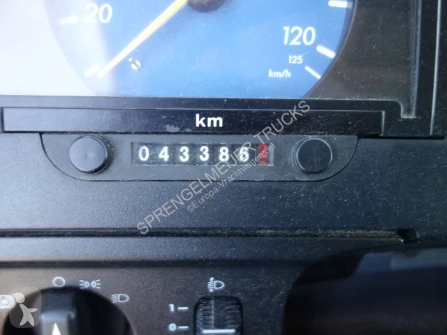 شاحنة Mercedes 1325 godiva pump
