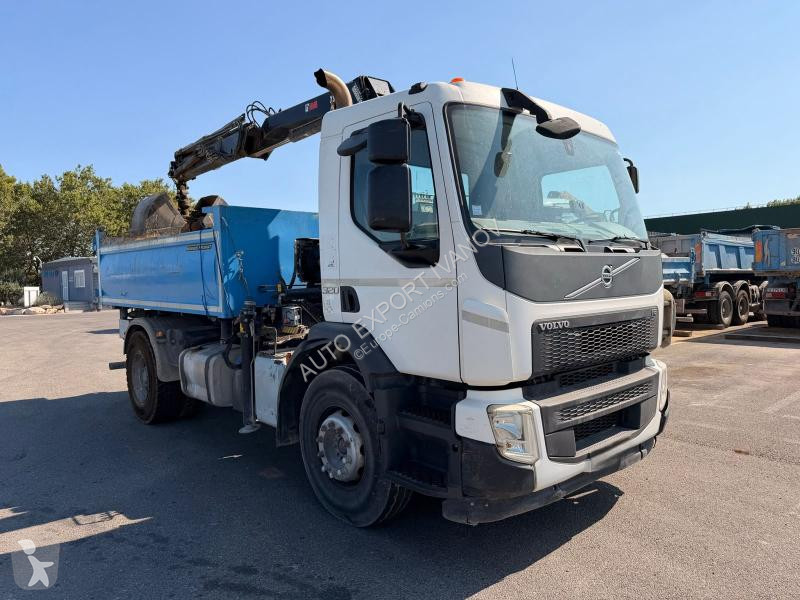 شاحنة Volvo 320