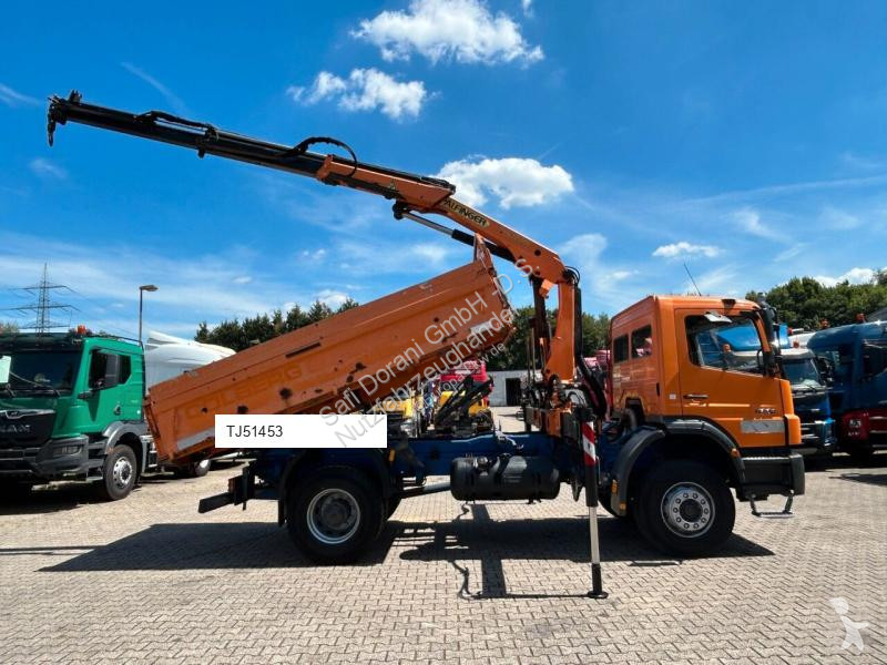 شاحنة Mercedes PKG 12001