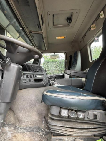 Камион мултилифт с кука Volvo