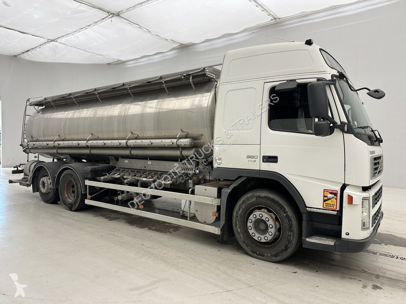 شاحنة Volvo 380*