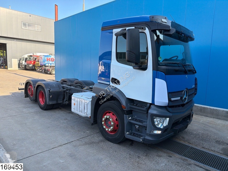 Camión Mercedes 2543 EURO 6, PTO