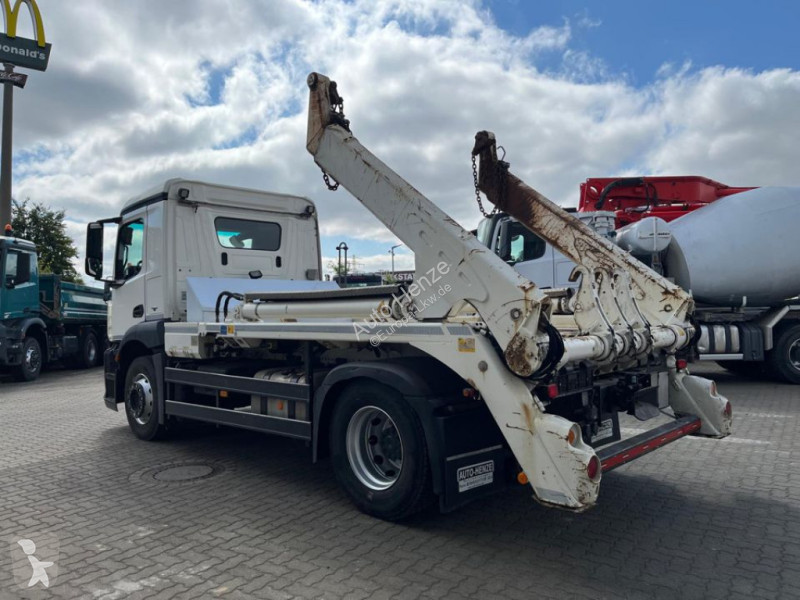 شاحنة Mercedes Antos 1833 4x2 Absetzkipper...
