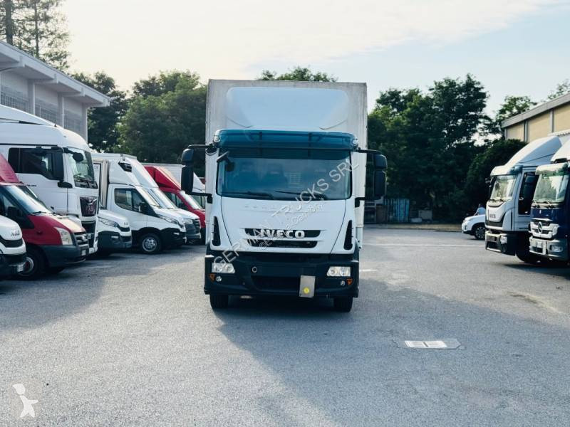 شاحنة Iveco