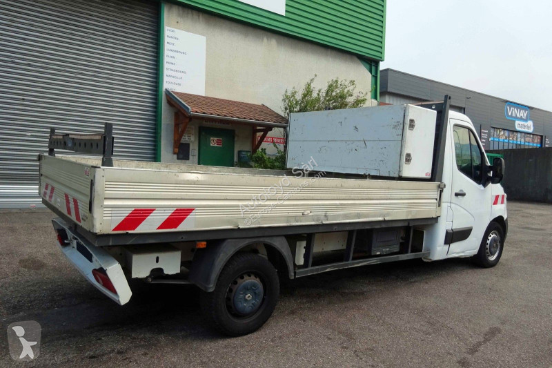 Véhicule utilitaire Renault MASTER PLATEAU 2,3...