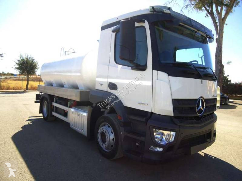 شاحنة Mercedes