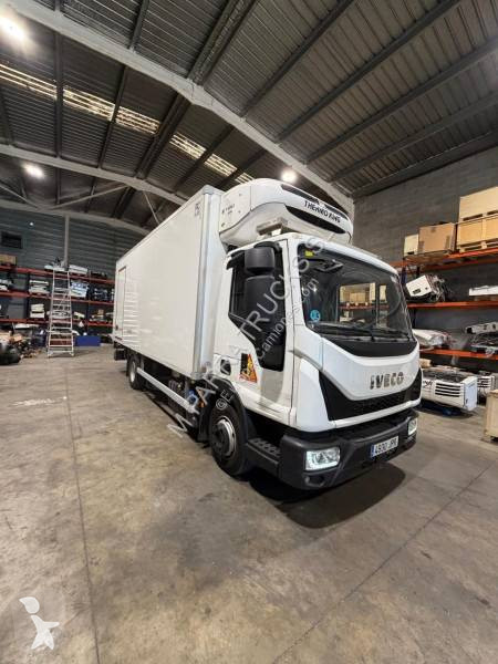شاحنة Iveco 10E18