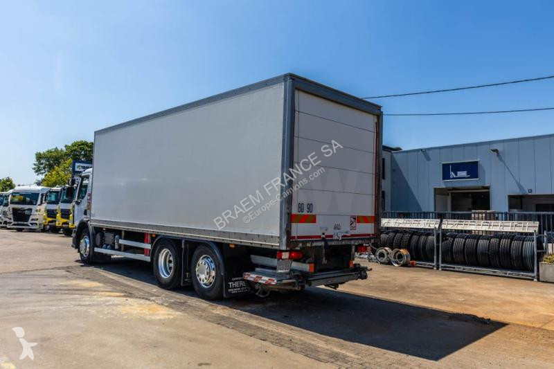 شاحنة Renault  D26.320-6x2+DHOLLANDIA 2T.