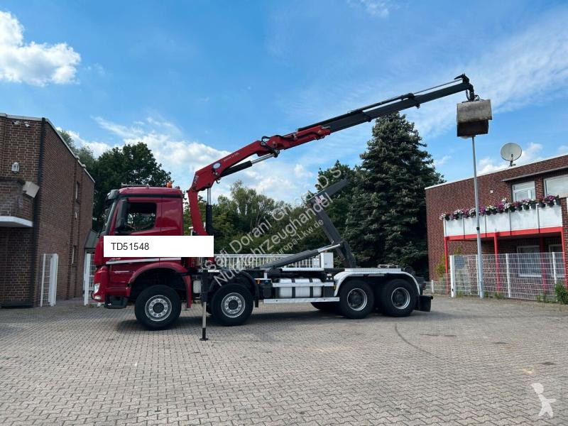 Camion Mercedes 2430