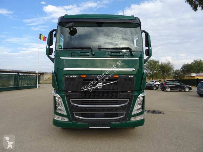 شاحنة Volvo