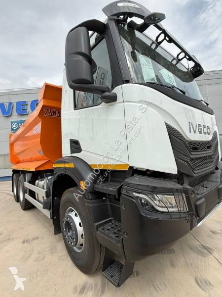 شاحنة Iveco