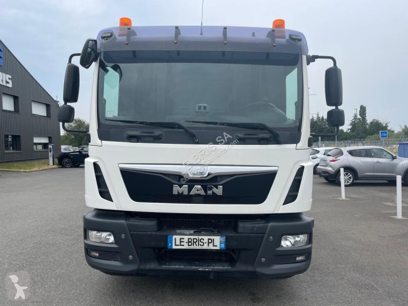 Kamion MAN 12.250