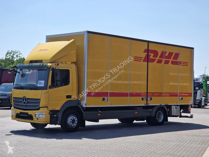 شاحنة Mercedes 1223 4x2 Box with sidedoors -...