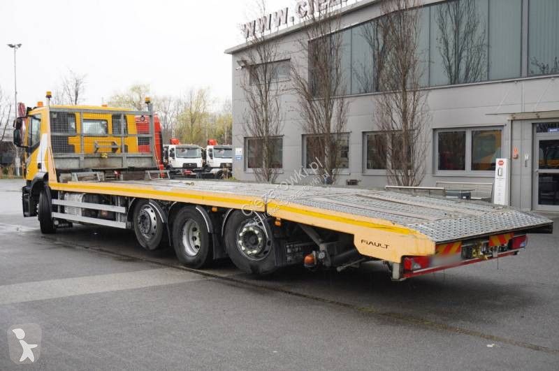 شاحنة Iveco