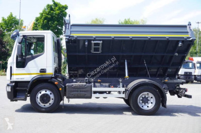 Камион самосвал самосвал с тристранно разтоварване Iveco