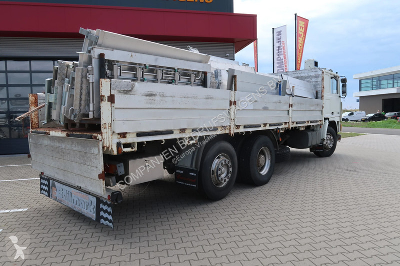 شاحنة Volvo F 12 -20 6x2