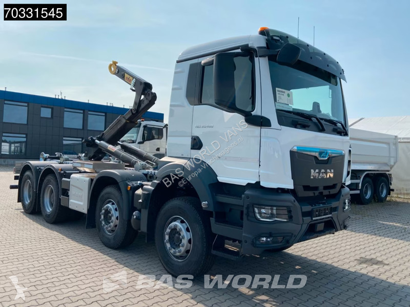 Camion MAN 35.480  8X4 NEW! HYVA...