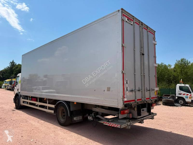 شاحنة Volvo