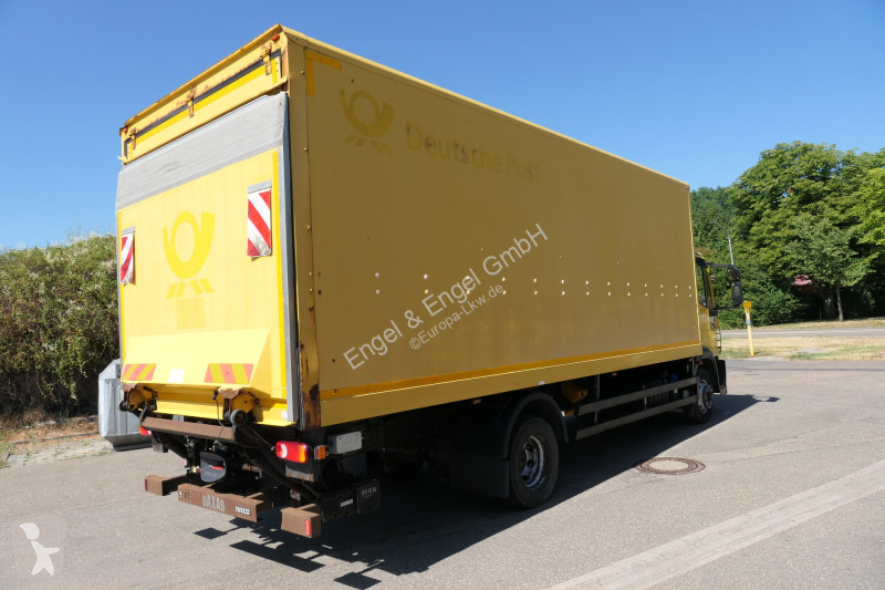شاحنة Iveco EuroCargo ML 120 E28/P