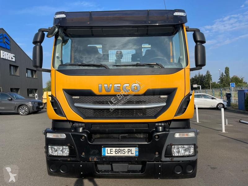 شاحنة Iveco  STRALIS 260S36