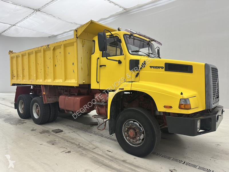 شاحنة Volvo NL12.365- 6x4