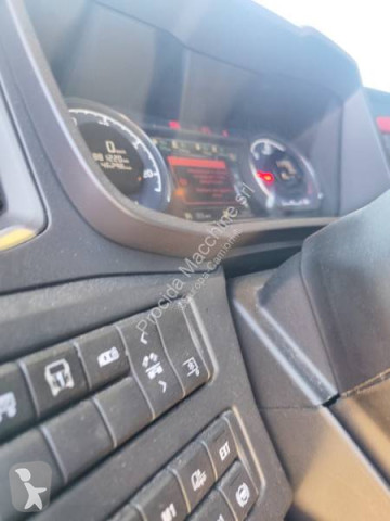 شاحنة ناقلة حاويات متعددة الأغراض Scania