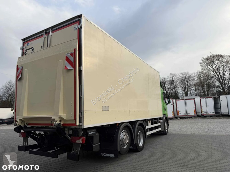 شاحنة Scania 490 CHŁODNIA THERMO KIN OŚ SKRĘTNA E6