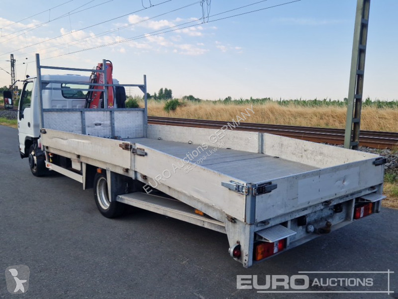 Kamión Isuzu NPR