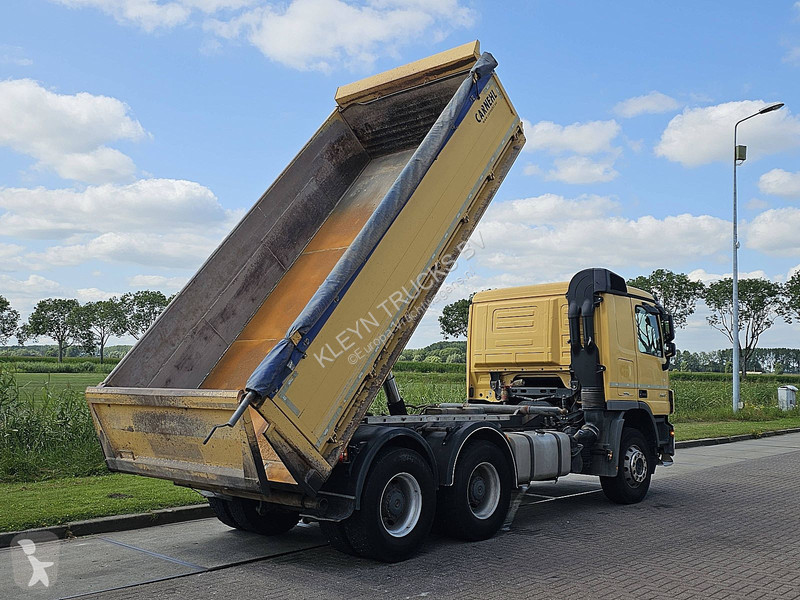 شاحنة Mercedes ACTROS 2641
