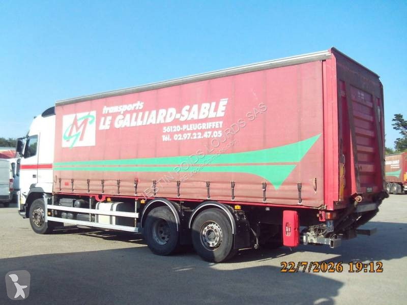 شاحنة Volvo