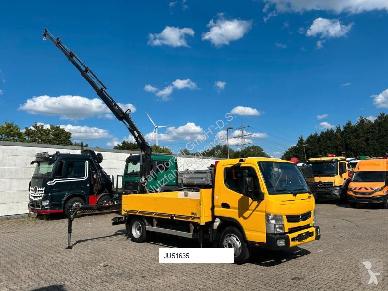شاحنة Mitsubishi XS 066 DUO