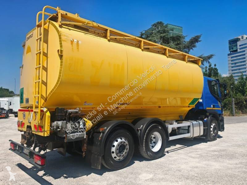 شاحنة Iveco