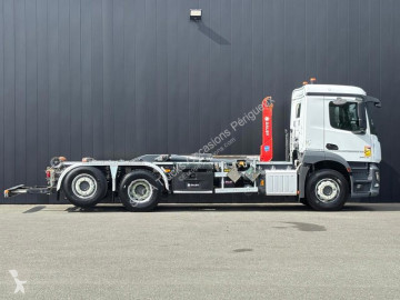 Lastbil flerecontainere Mercedes