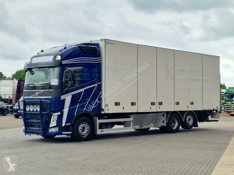 شاحنة Volvo 13460 6X2 - full air - WB600 -...