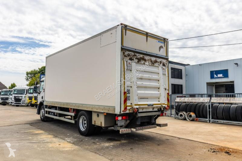 شاحنة Renault  D19.320 DXI+DHOLLANDIA 2T.