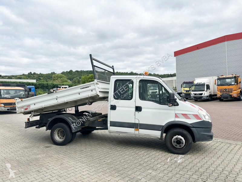 شاحنة Iveco Daily 70C17 4x2 Doka Daily 70C17...