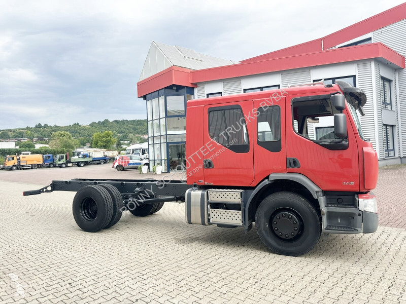 شاحنة Renault Kerax 320 DXI 4x2 Kerax 320 DXI...