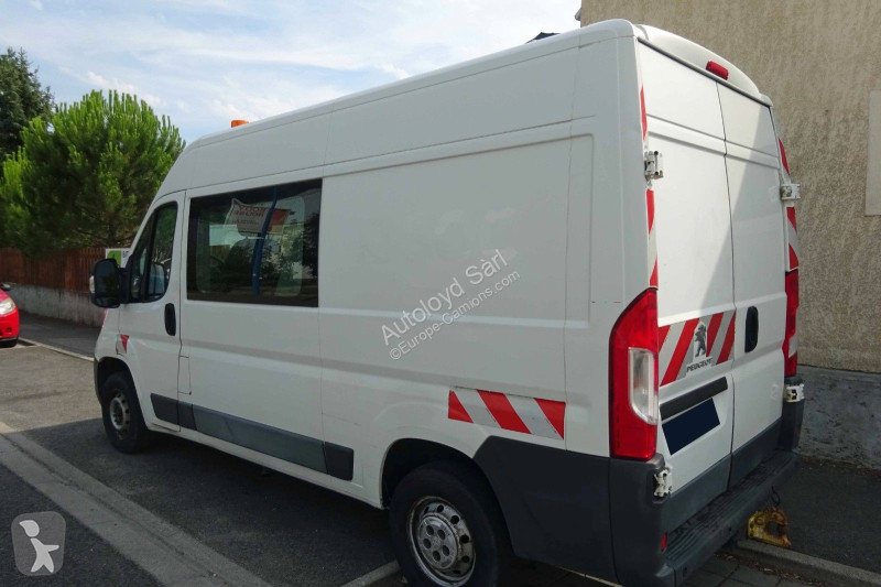 Camion Peugeot BOXER 2,2 HDI 130 7 PLACES