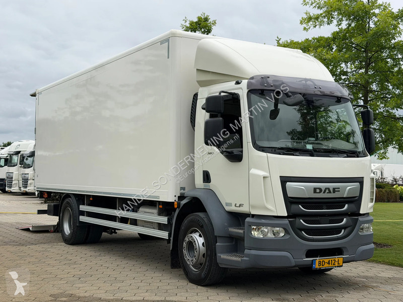 DAF 320 LF.320.19 EURO6. 99823 km! truck