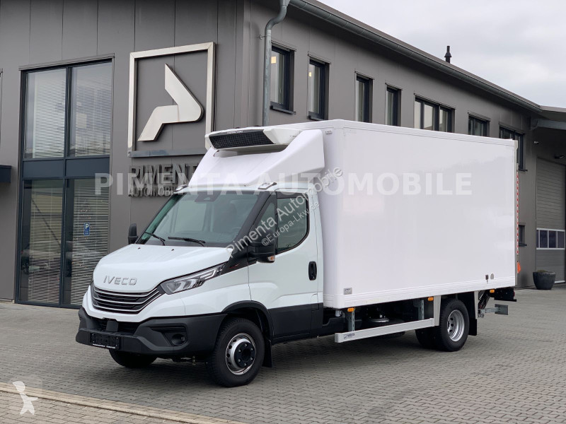 Furgoneta Iveco 70C18P TK-KOFFER LUFT LBW AHK...