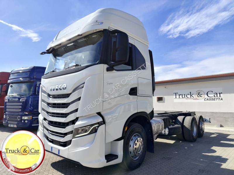 شاحنة Iveco